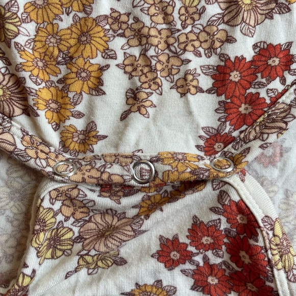 Kate Quinn 18-24 Month Short Sleeve Bamboo Bodysuit Wildflower Print - Picture 5 of 6